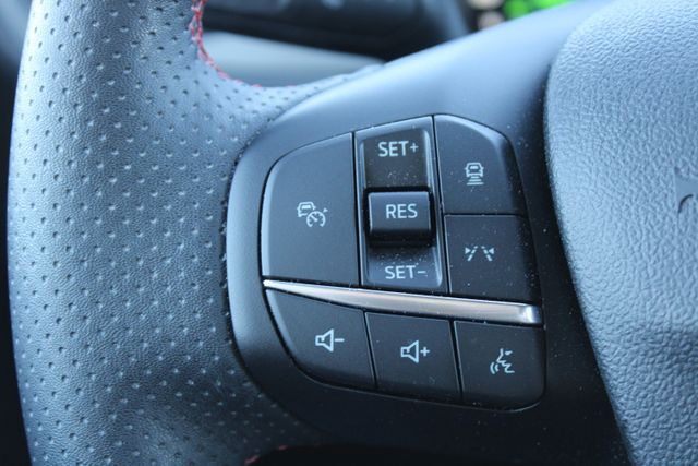 2025 Ford Escape Hybrid ST-Line Select Klamath Falls OR