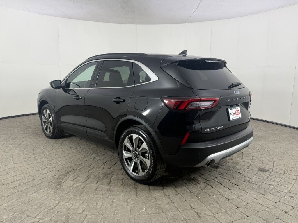 2025 Ford Escape Platinum AWD Maumee OH