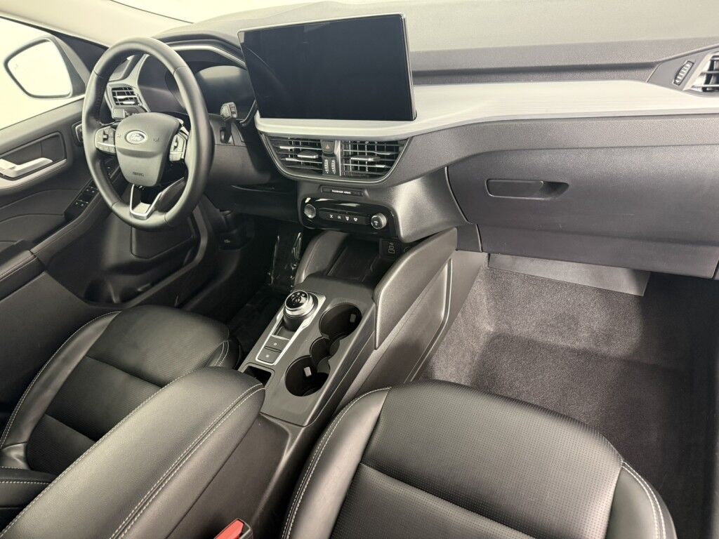 2025 Ford Escape Platinum AWD Maumee OH