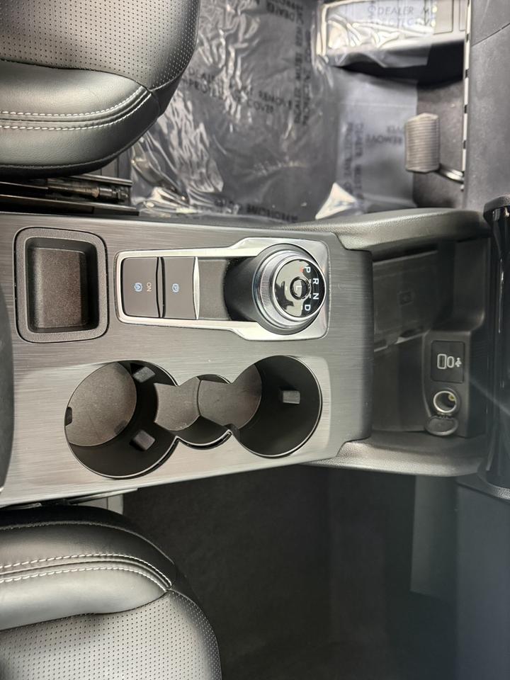 2025 Ford Escape Platinum AWD Maumee OH