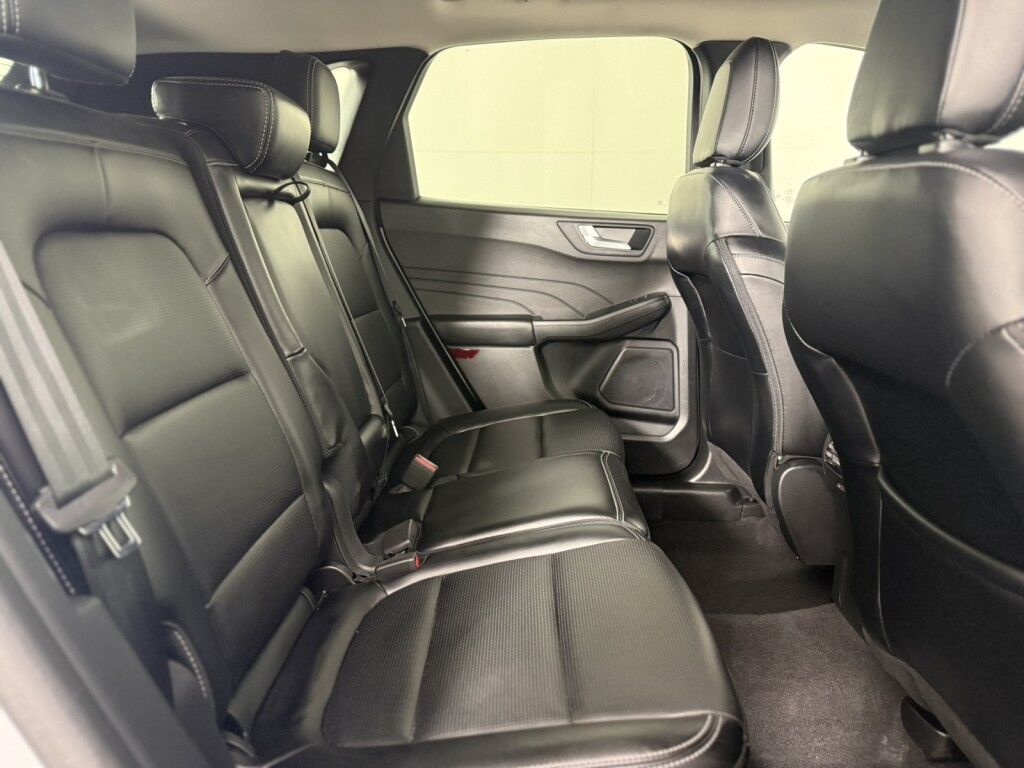 2025 Ford Escape Platinum AWD Maumee OH