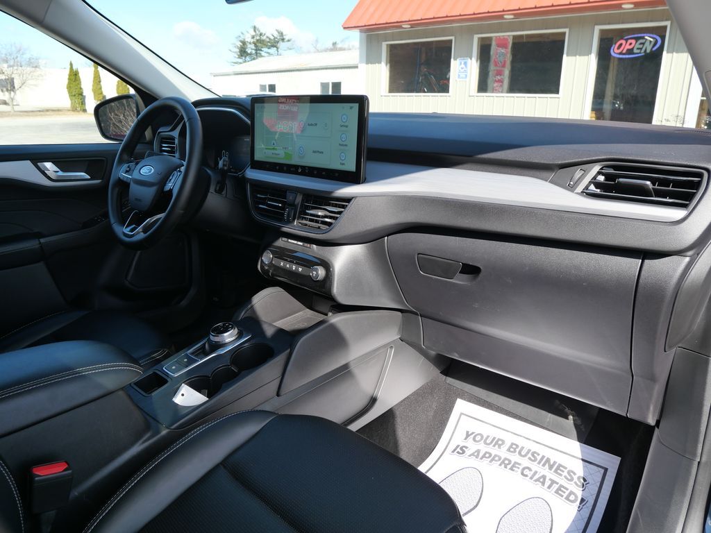 2025 Ford Escape Platinum Mt Pleasant MI