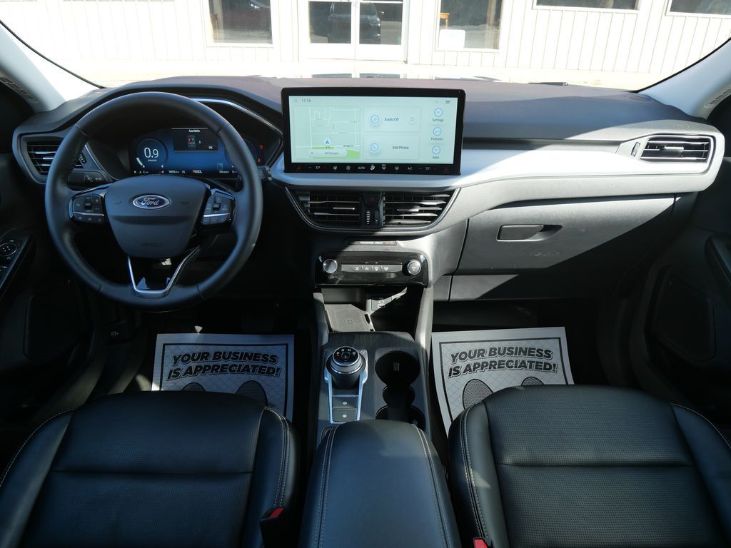 2025 Ford Escape Platinum Mt Pleasant MI
