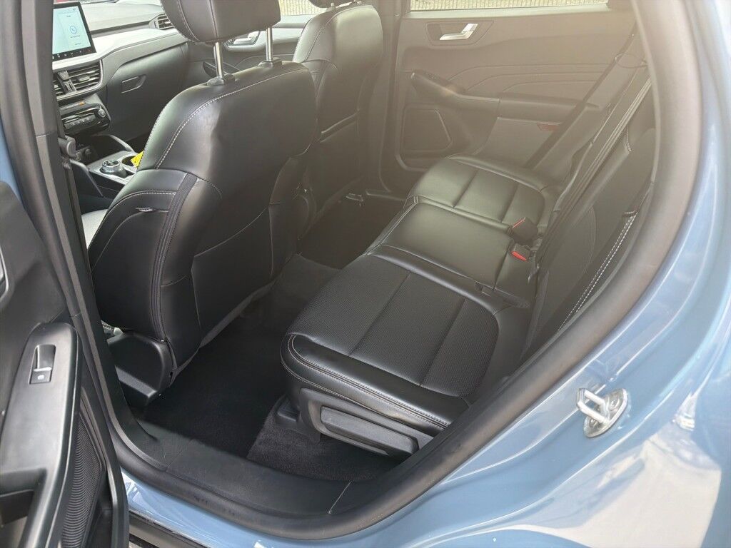 2025 Ford Escape Platinum Cooperstown NY