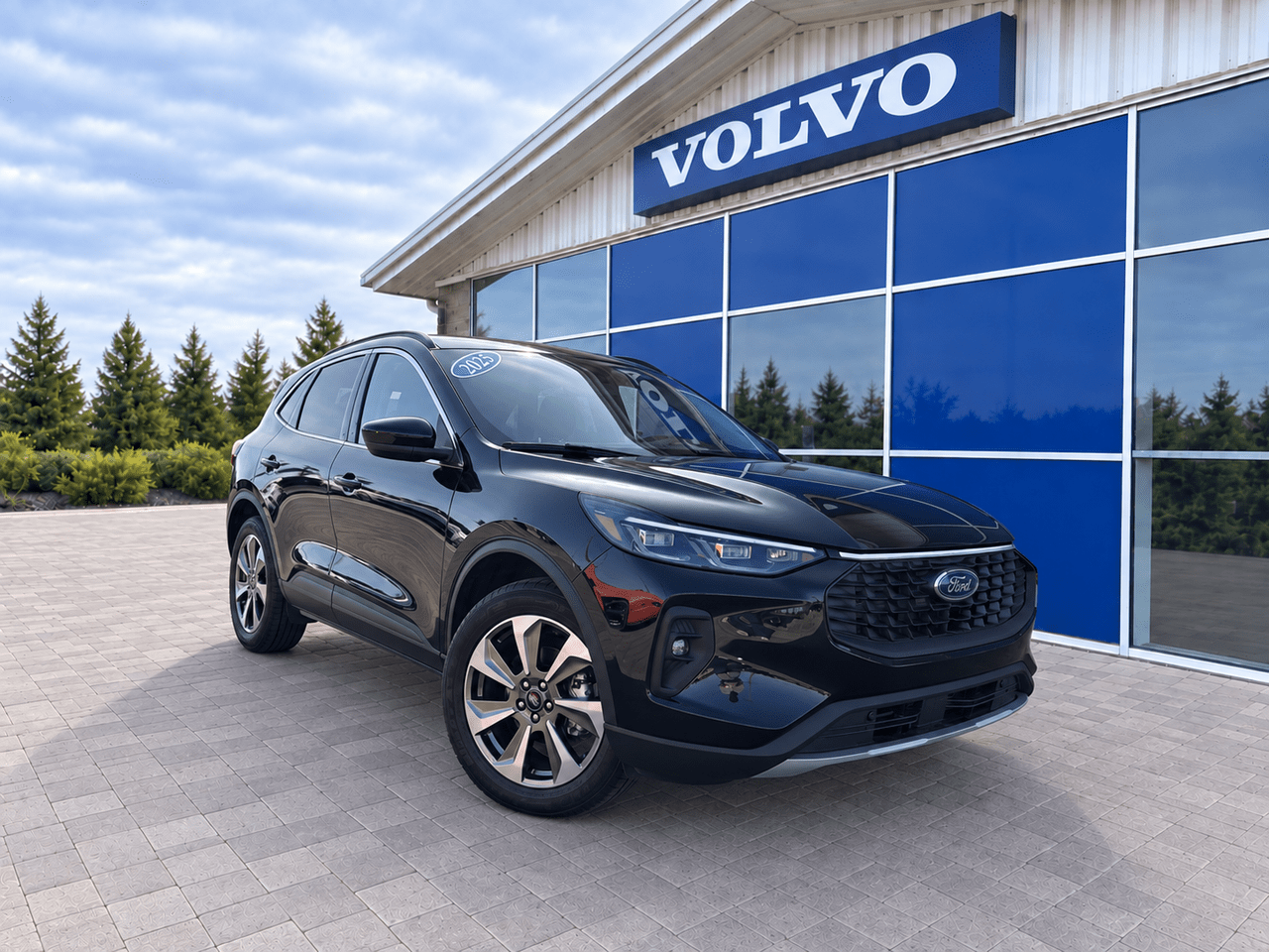 2025 Ford Escape Platinum