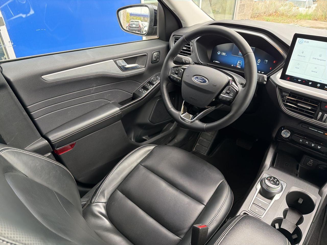 2025 Ford Escape Platinum Bend OR