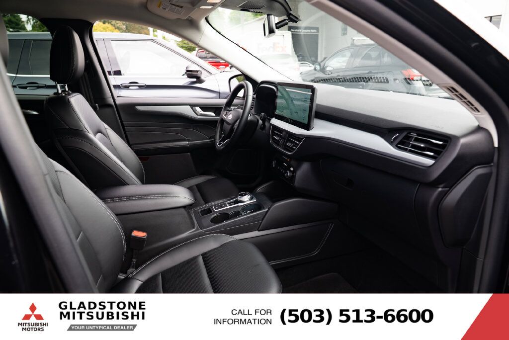2025 Ford Escape Platinum Milwaukie OR