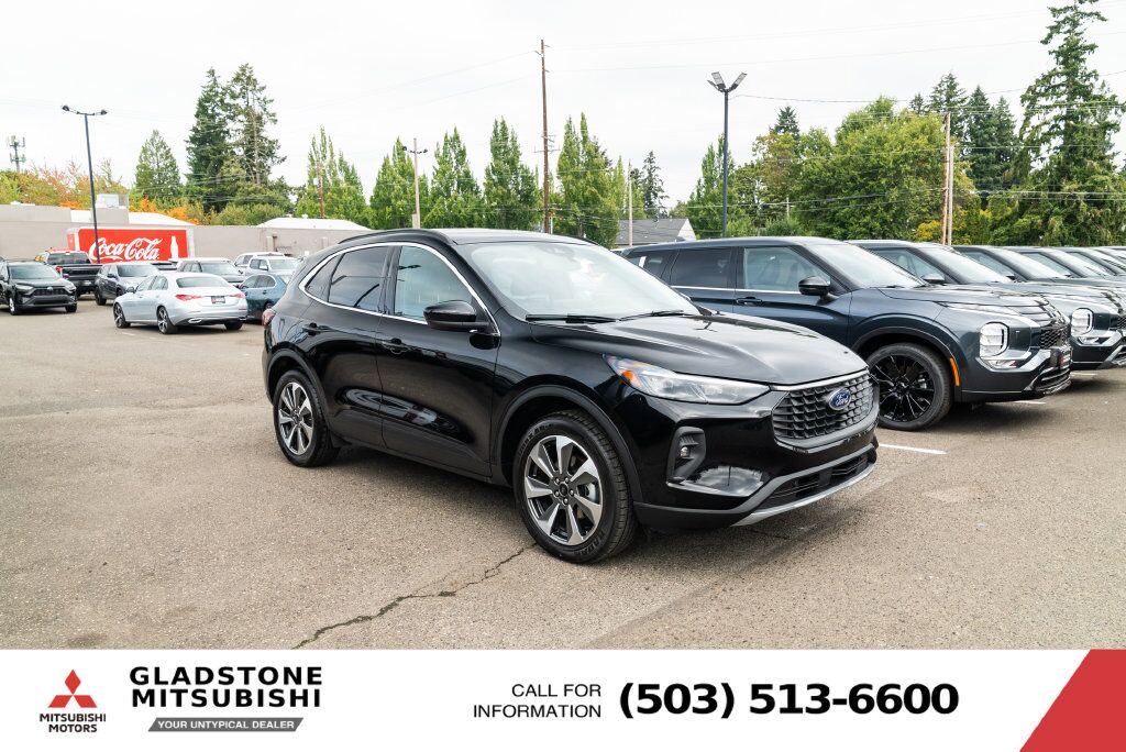2025 Ford Escape Platinum Milwaukie OR