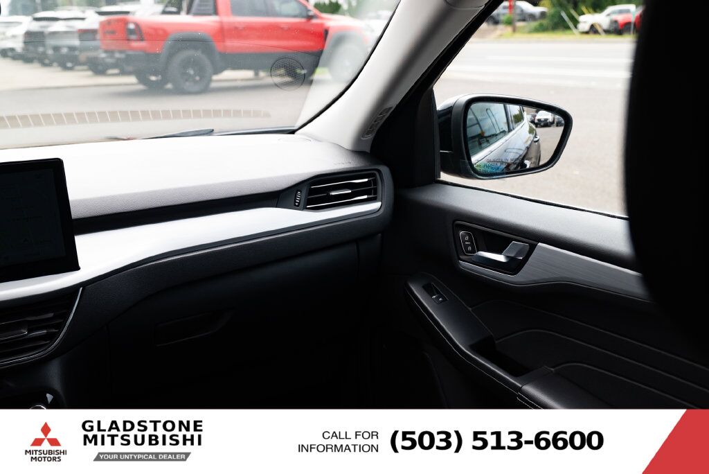 2025 Ford Escape Platinum Milwaukie OR