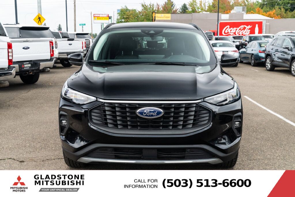 2025 Ford Escape Platinum Milwaukie OR