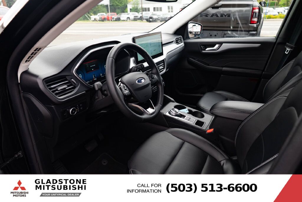 2025 Ford Escape Platinum Milwaukie OR