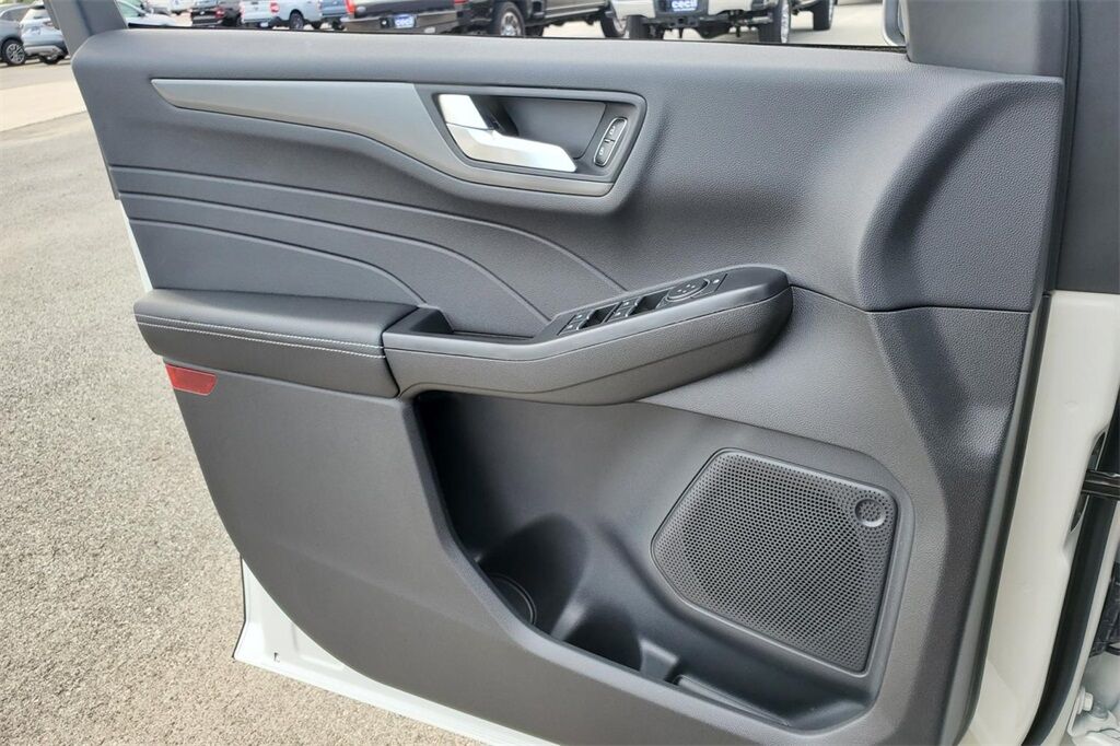 2025 Ford Escape Plug-In Hybrid Base Hondo TX