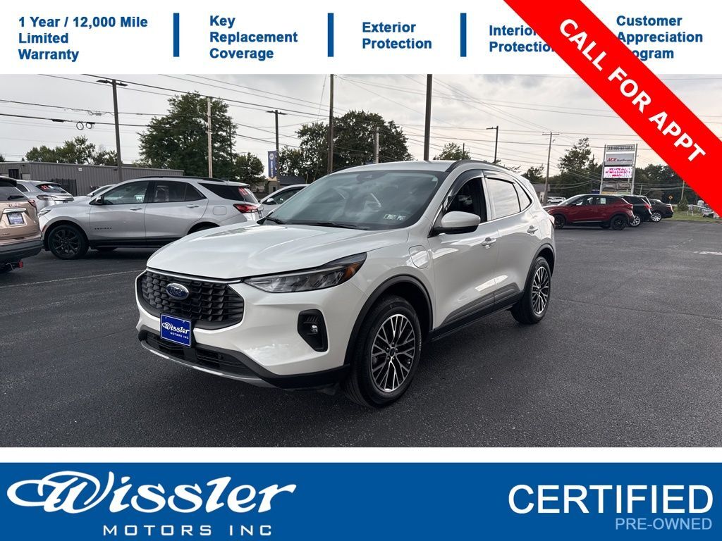 2025 Ford Escape Plug-In Hybrid Base