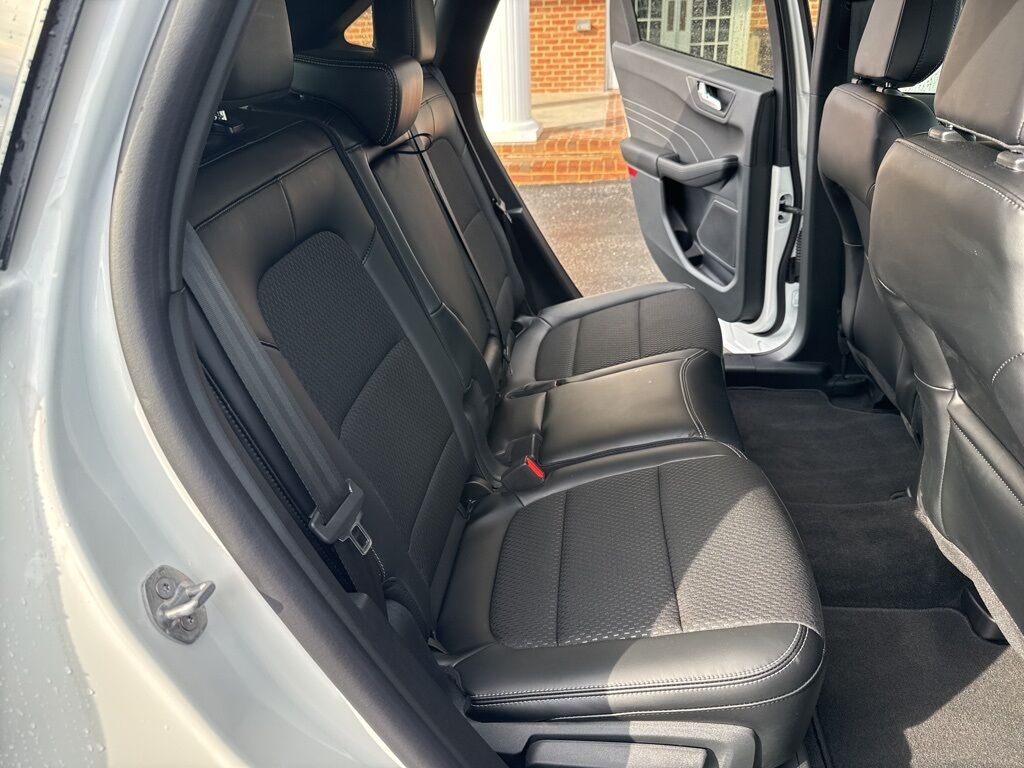 2025 Ford Escape Plug-In Hybrid Base Mount Joy PA