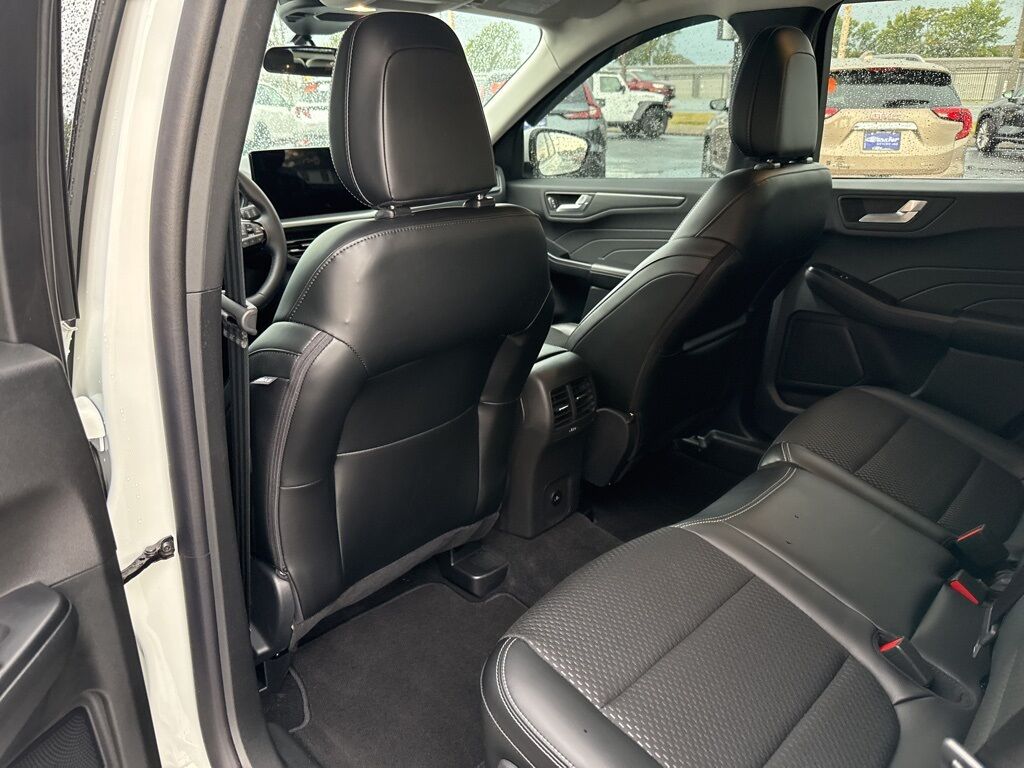 2025 Ford Escape Plug-In Hybrid Base Mount Joy PA