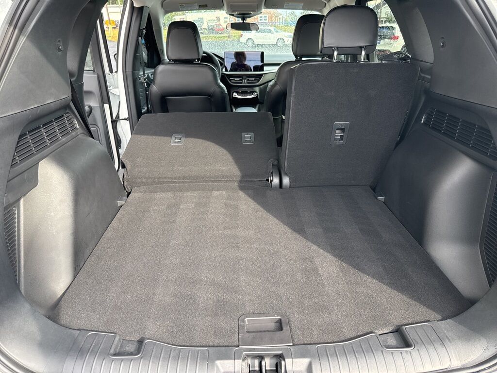 2025 Ford Escape Plug-In Hybrid Base Mount Joy PA