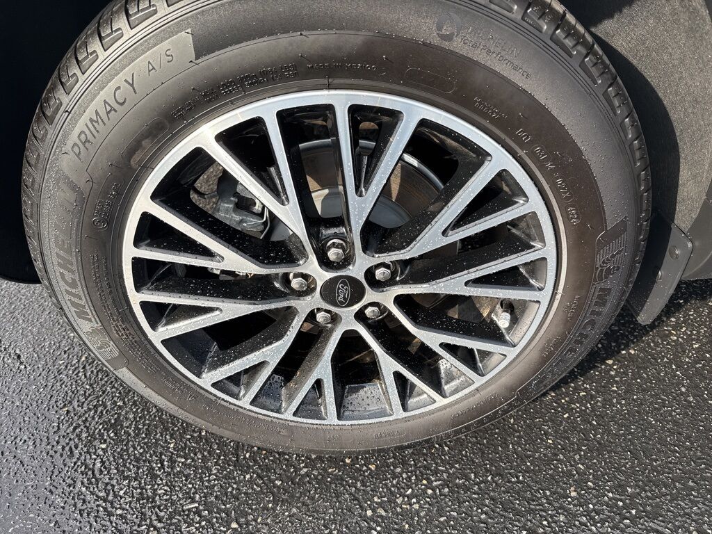 2025 Ford Escape Plug-In Hybrid Base Mount Joy PA