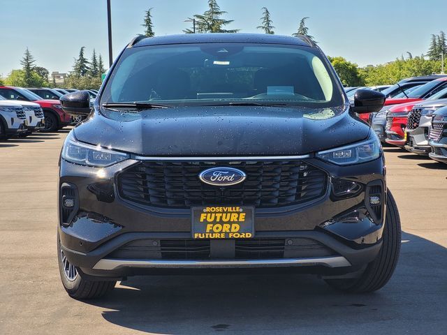 2025 Ford Escape Plug-In Hybrid Base