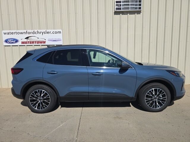 2025 Ford Escape Plug-In Hybrid Base