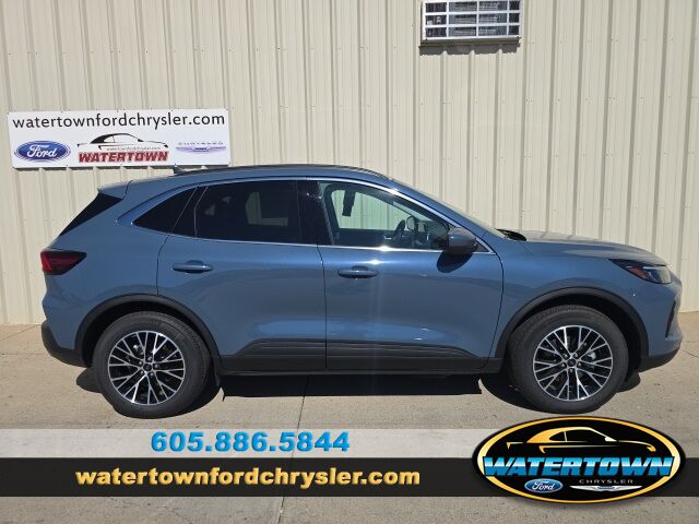 2023 Chevrolet Traverse Premier photo 4