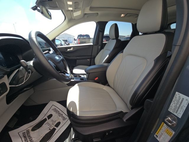 2025 Ford Escape Plug-In Hybrid Base Watertown SD