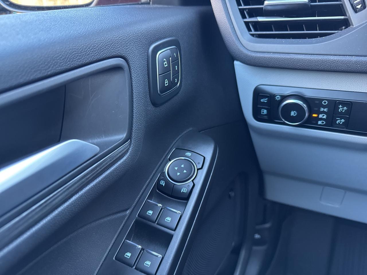 2025 Ford Escape Plug-In Hybrid Base Warrenton VA