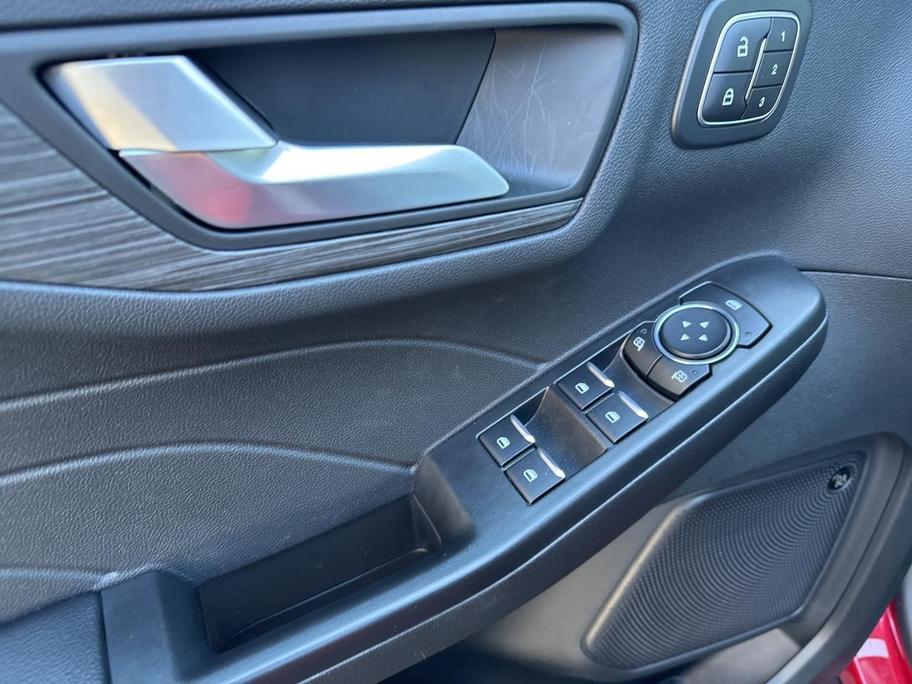 2025 Ford Escape Plug-In Hybrid Base Warrenton VA