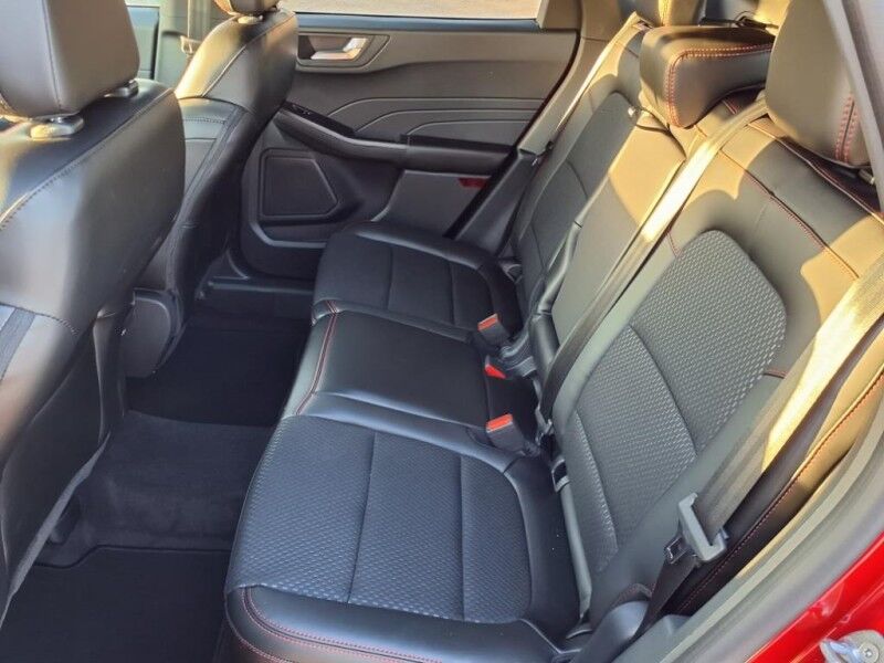 2025 Ford Escape ST-Line Del Rio TX