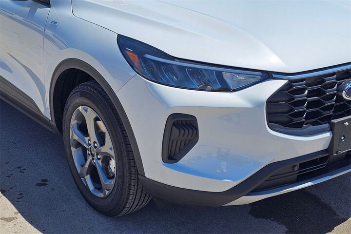 2025 Ford Escape ST-Line  TX