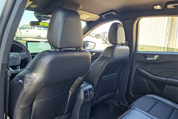 2025 Ford Escape ST-Line  TX