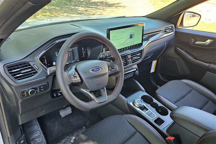 2025 Ford Escape ST-Line  TX