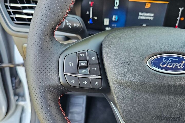 2025 Ford Escape ST-Line  TX