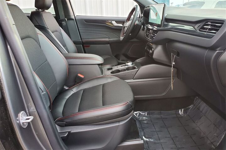 2025 Ford Escape ST-Line  TX