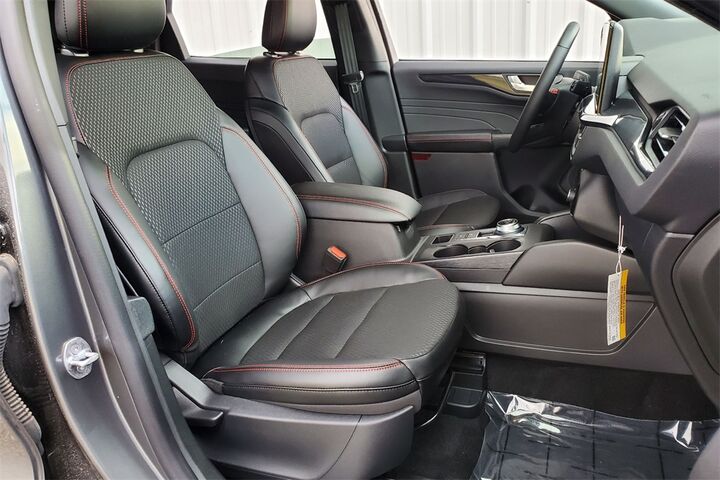 2025 Ford Escape ST-Line  TX