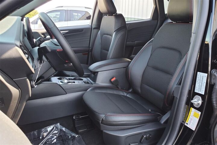 2025 Ford Escape ST-Line  TX