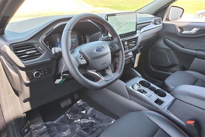 2025 Ford Escape ST-Line  TX