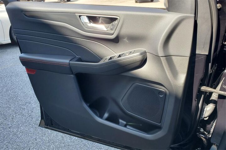 2025 Ford Escape ST-Line  TX