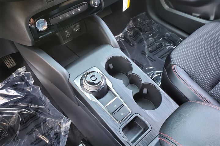 2025 Ford Escape ST-Line  TX