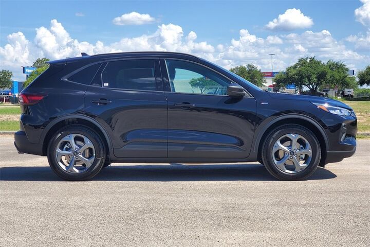 2025 Ford Escape ST-Line  TX