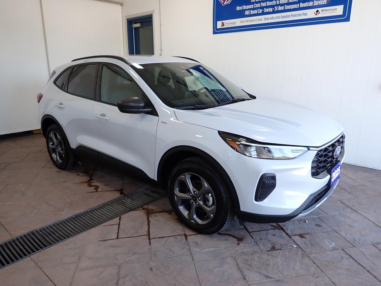 2025 Ford Escape ST-Line AWD