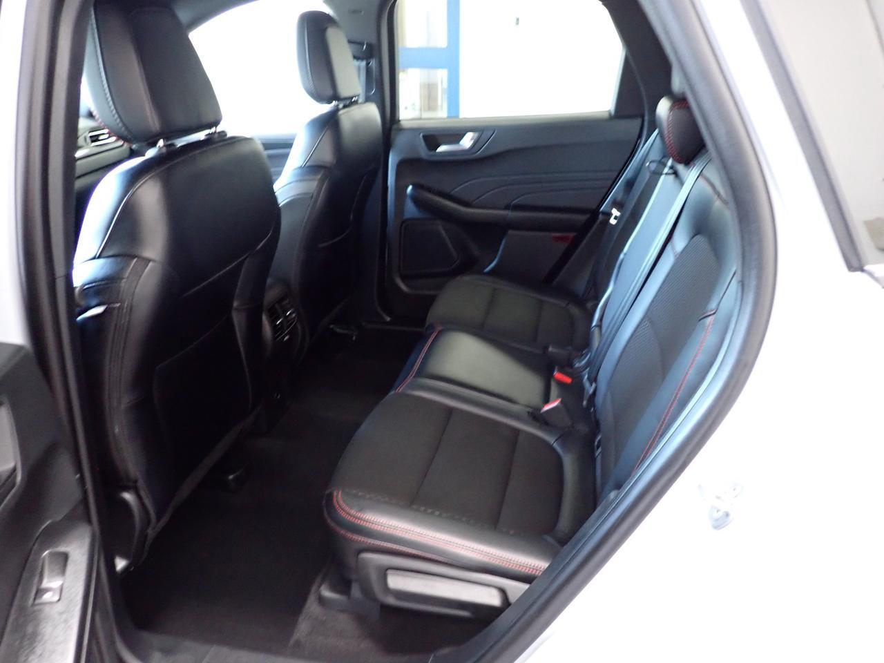 2025 Ford Escape ST-Line AWD Listowel ON