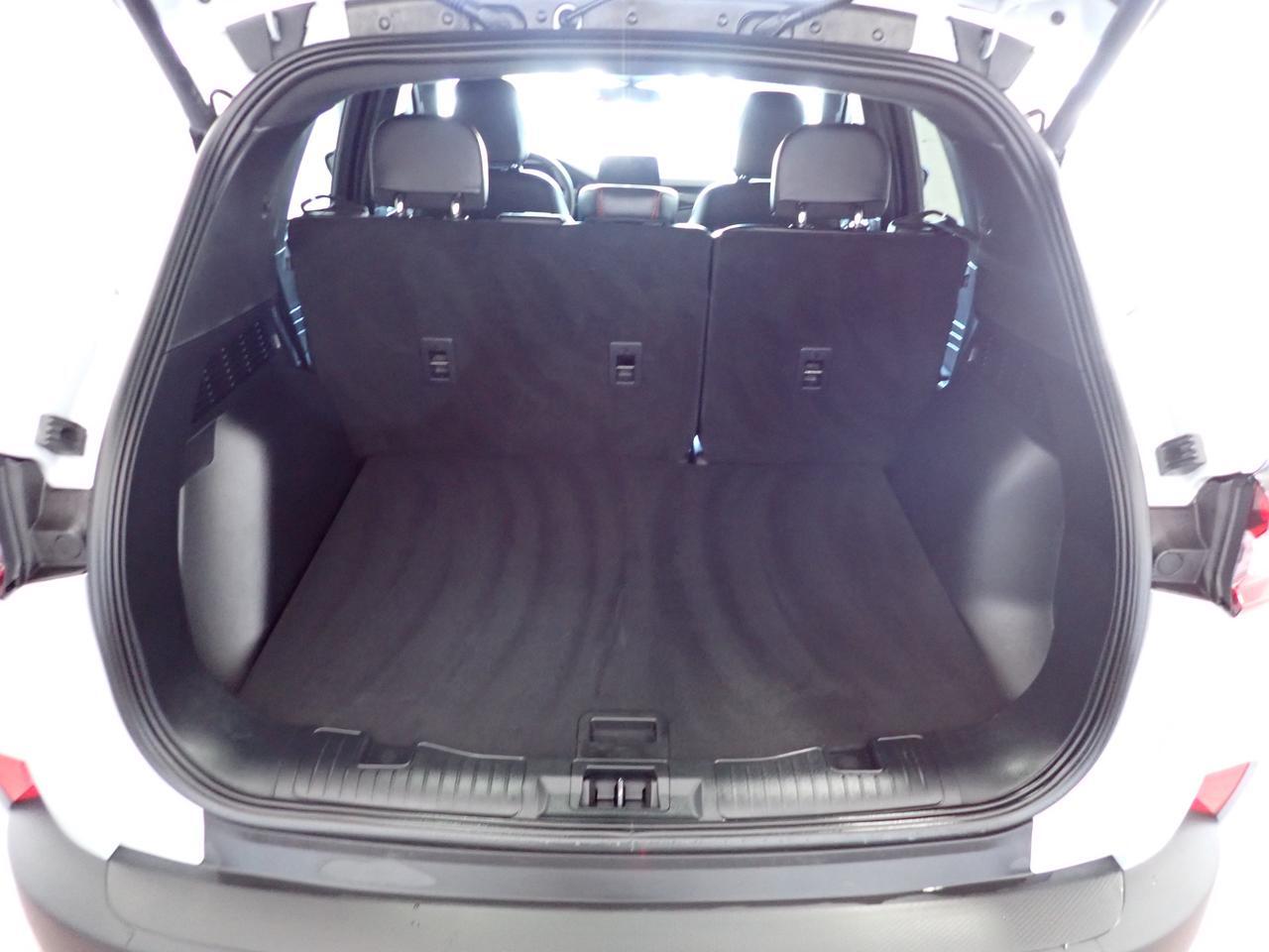 2025 Ford Escape ST-Line AWD Listowel ON
