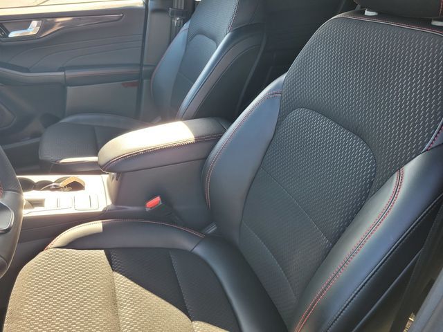 2025 Ford Escape ST-Line Folsom CA