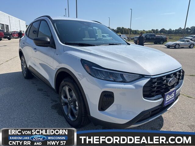 2025 Ford Escape ST-Line Milwaukee WI