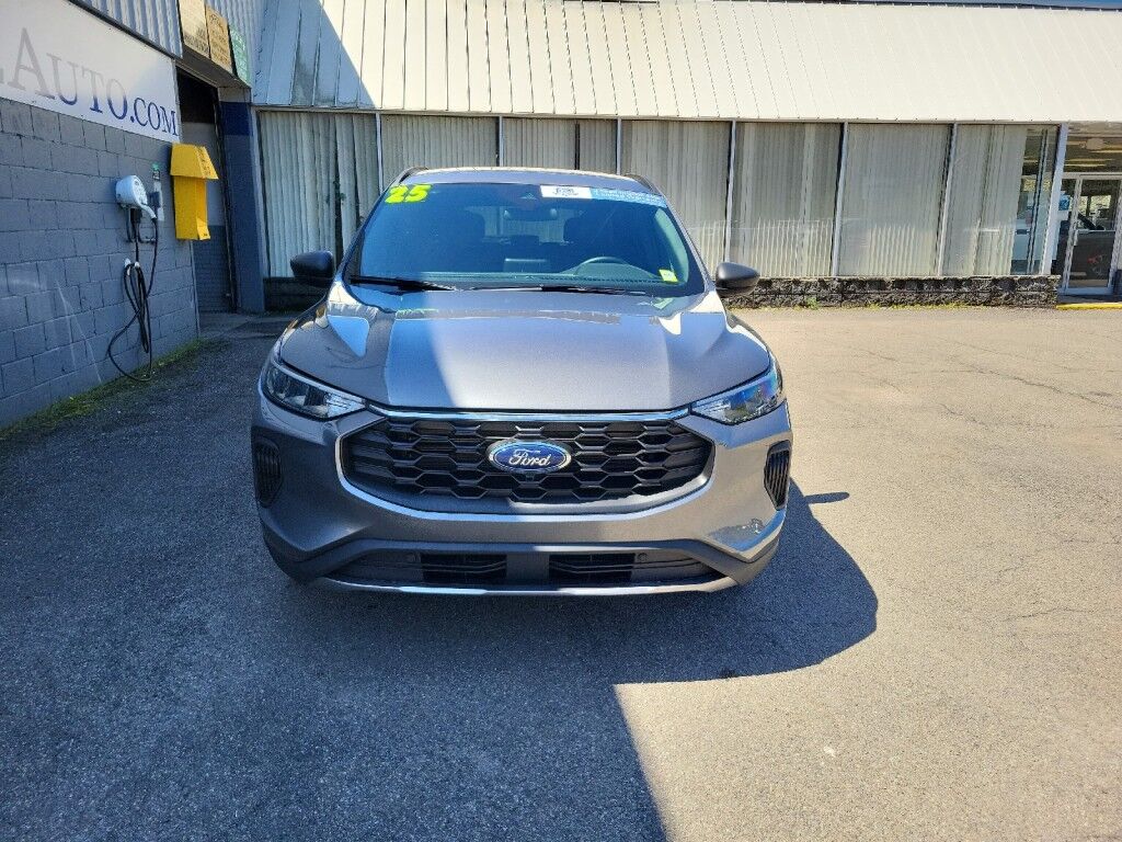 2025 Ford Escape ST-Line Owego NY