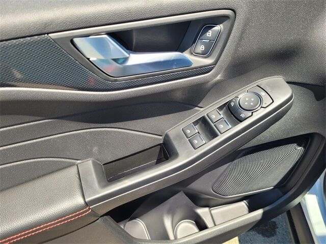 2025 Ford Escape ST-Line Roseville CA