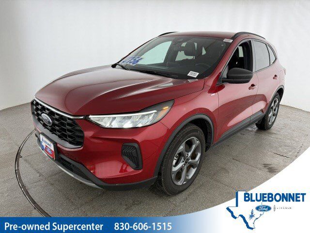 2025 Ford Escape