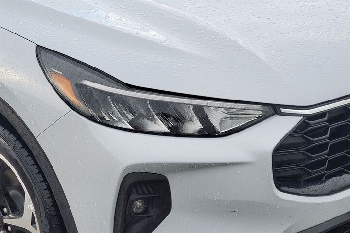 2025 Ford Escape ST-Line Select  TX