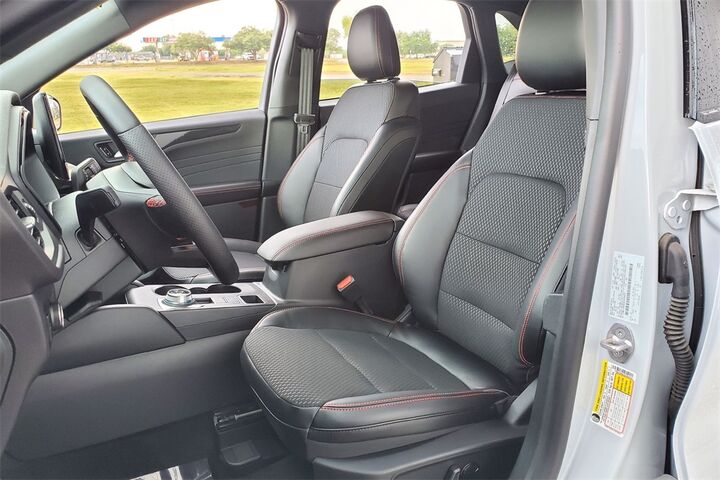 2025 Ford Escape ST-Line Select  TX