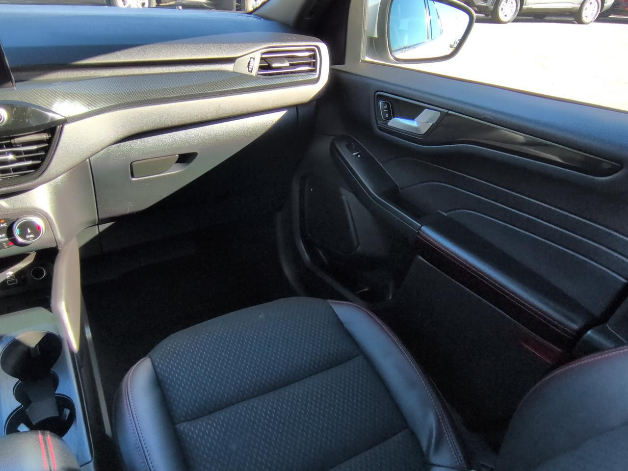 2025 Ford Escape ST-Line Select Appleton WI